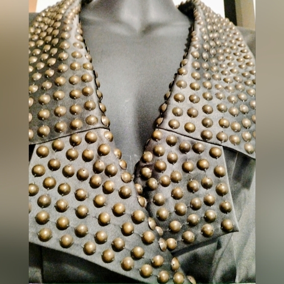 LuxeXXI | Timeless Classic Edgy Metallic Olive Studded Drop V Neck Dress | Med - Picture 13 of 16